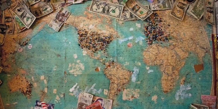 HOW TO EARN MONEY WHEN YOU TRAVEL